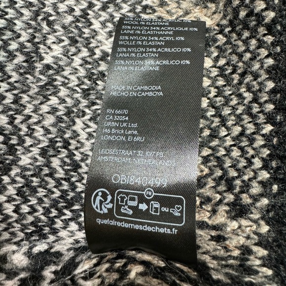 NWT ANTHROPOLOGIE Textured V-Neck Sweater Black XS - Picture 11 of 12